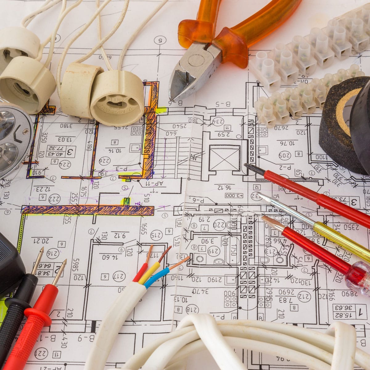 electrical_moorelumber Scotts_TurfBuilder